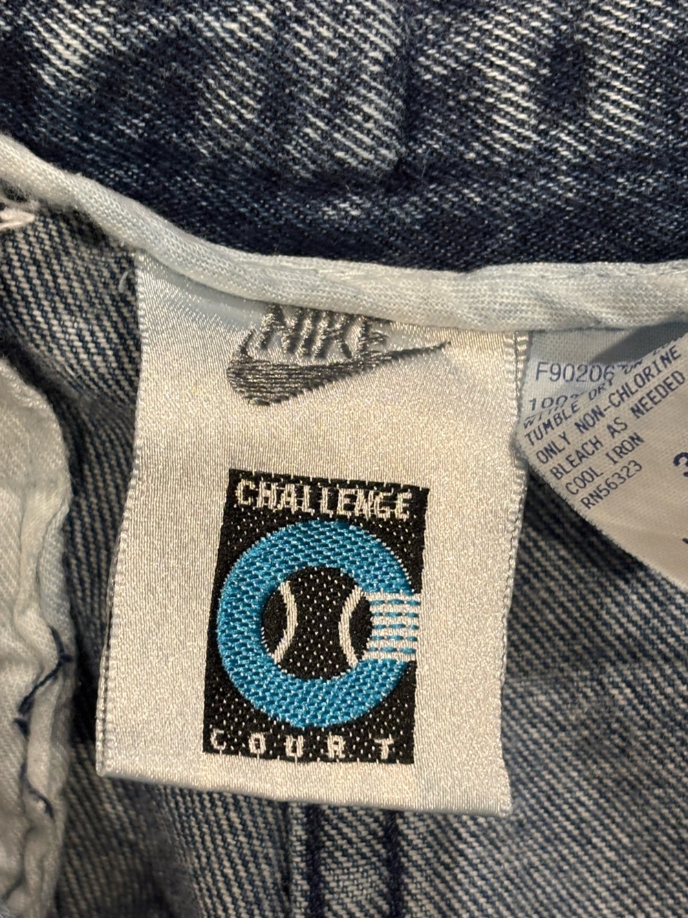 1990s Vintage NIKE CHALLENGE COURT ACID WASH DENIM TENNIS SHORTS Andre Agassi - Picture 7 of 9